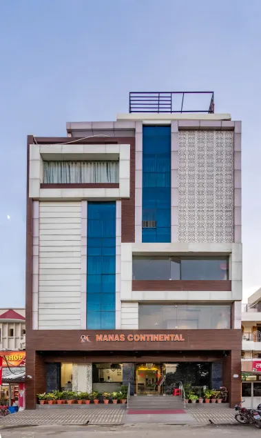 Manas Continental - Image 1