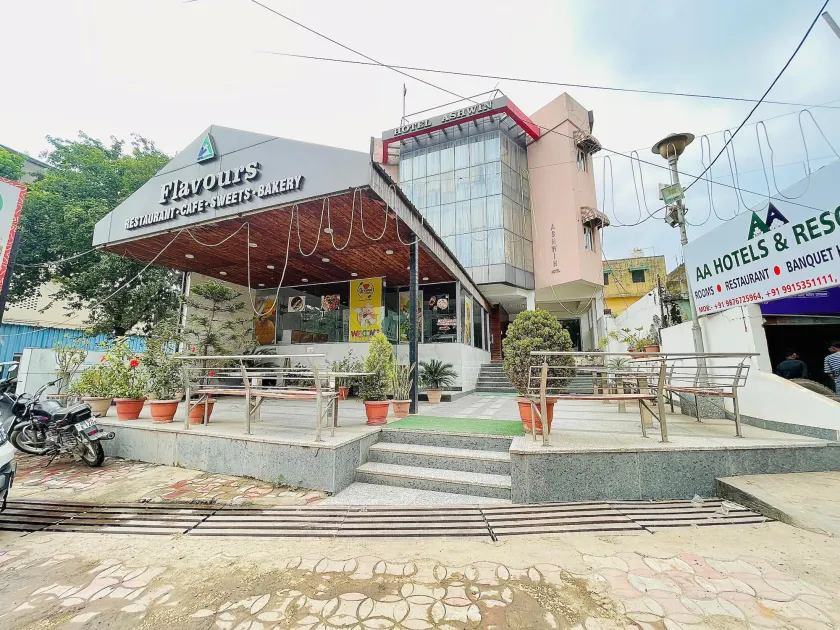 AA Hotels & Resorts - Kala Amb - Image 1