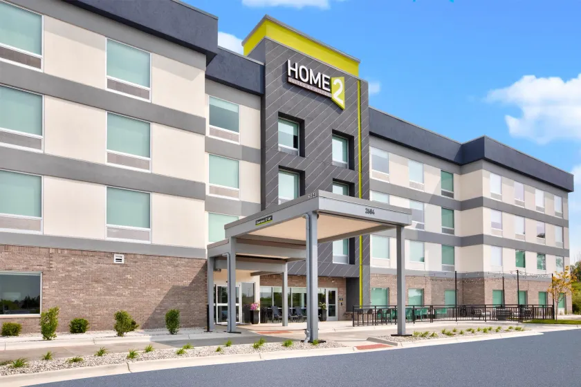 Home2 Suites By Hilton Traverse City - Image 1