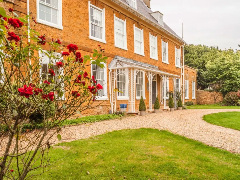Ecton House - Image 1
