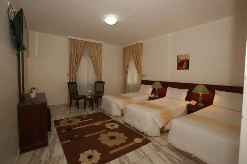 Durrat Mina Hotel - Image 1