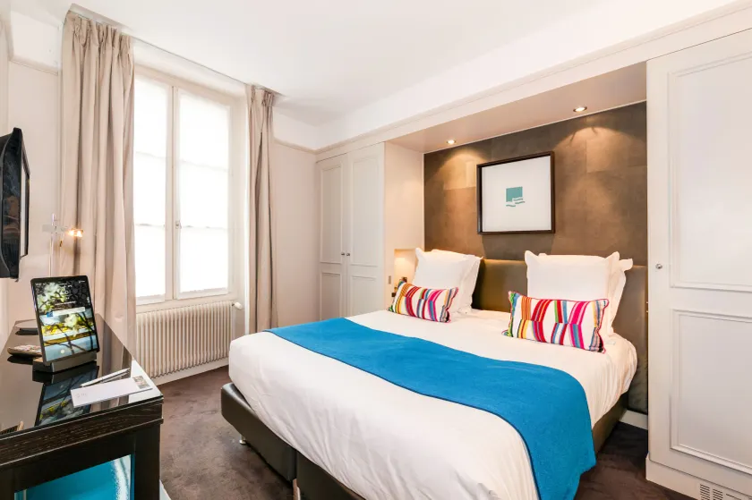 Hôtel Duo Bar Lounge - Image 1