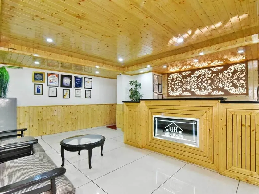 Hotel Himgiri Manali - Receção