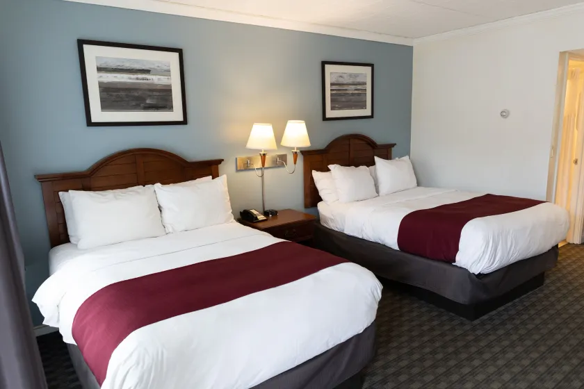 Weathervane Terrace Inn and Suites - Image 1
