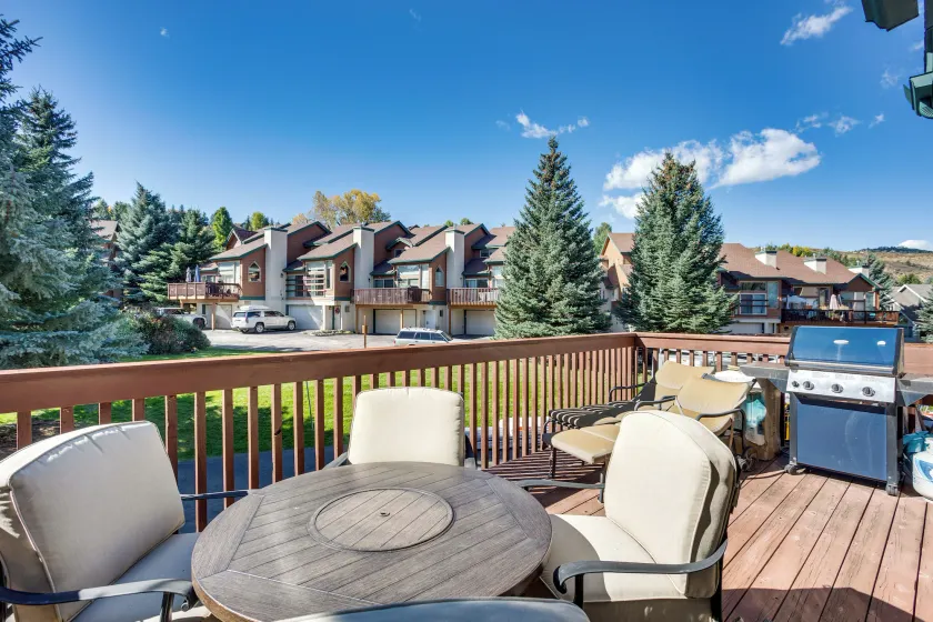 Cozy Colorado Retreat w/ Deck, Grill & Pool Access - Image 1