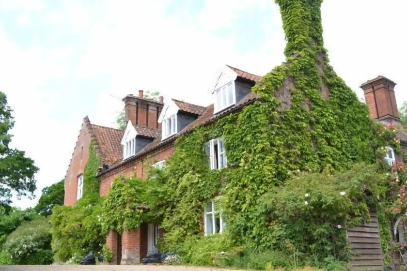 Carrick's at Castle Farm - Image 1