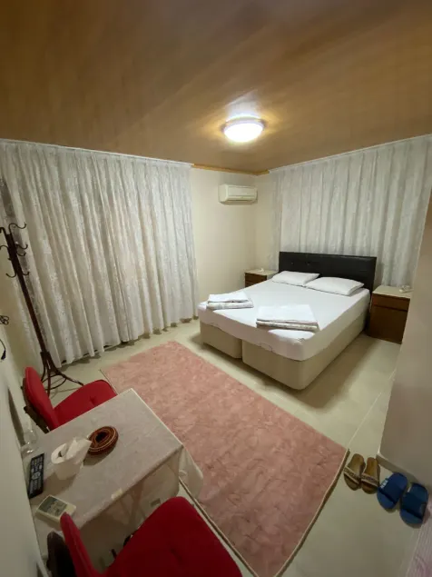 Elmas Pansiyon - Habitación