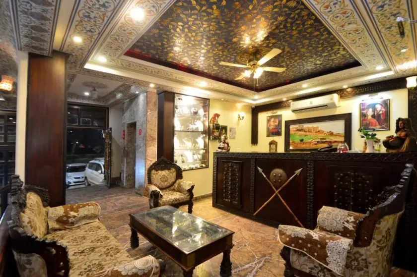 Hotel Surya Garh - Lobby