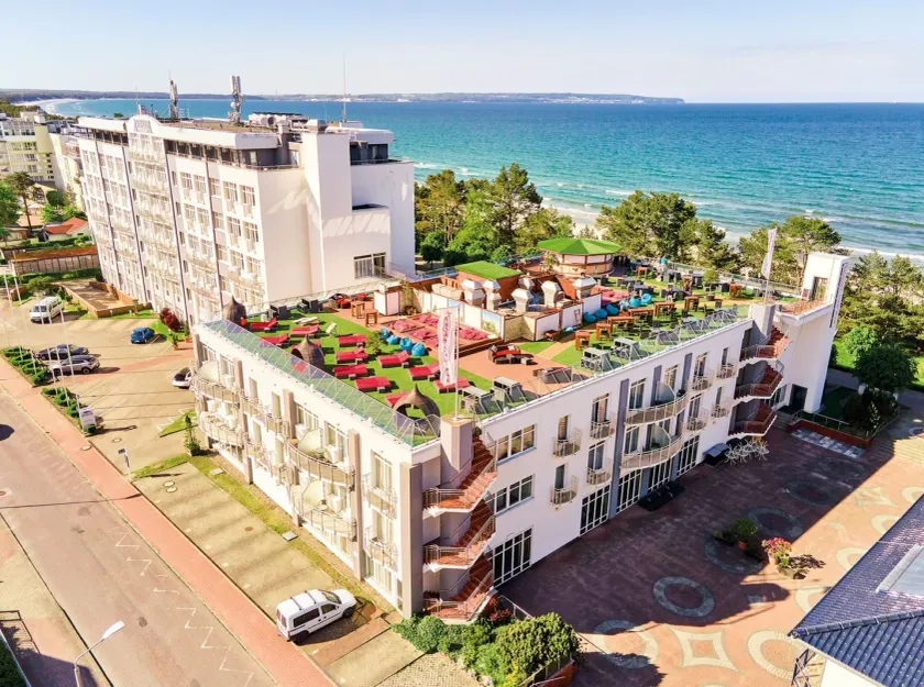 Arkona Strandhotel - Image 1
