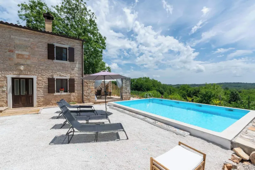 Holiday House with Pool Villa Ladybug - Image 1