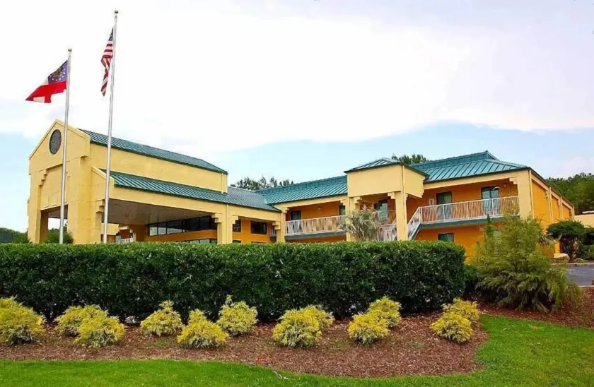 Welcome Inn - Image 1