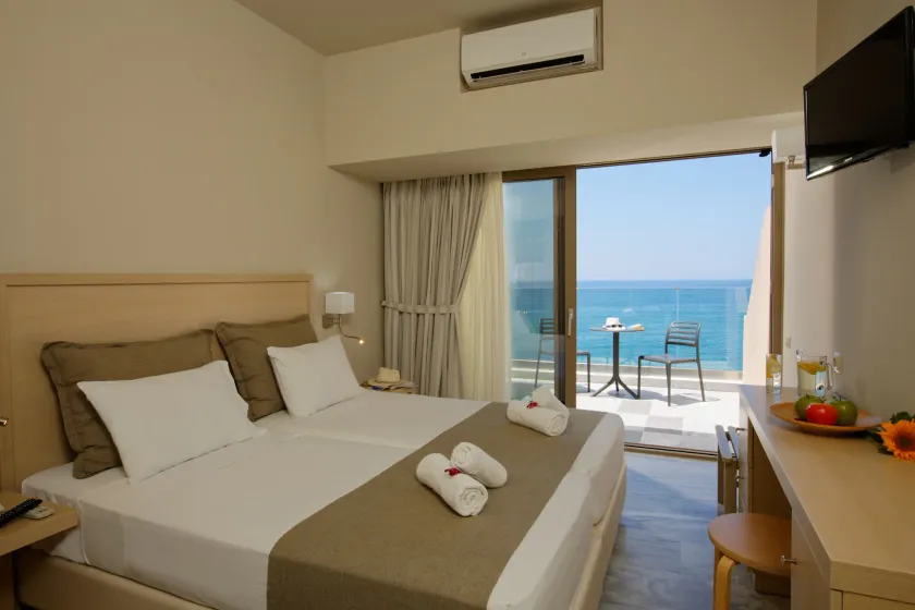 Archipelagos Hotel - Image 1