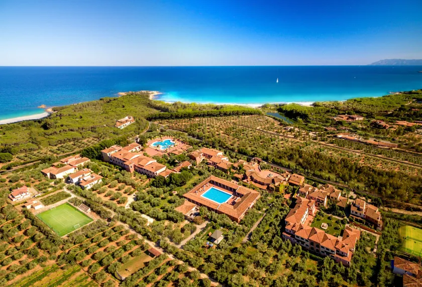 I Giardini di Cala Ginepro Hotel Resort - Image 1