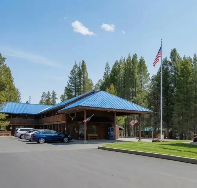 Willamette Pass Inn & Chalets - Image 1