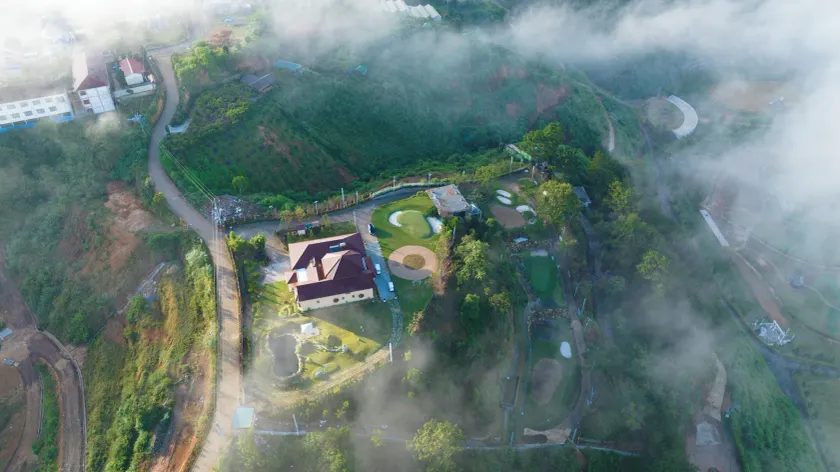 Four Spring Villas And Golfs Da Lat - Image 1