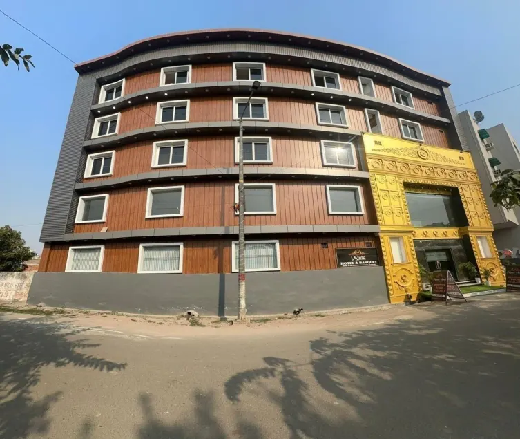 Minta Hotel and Banquet - Image 1