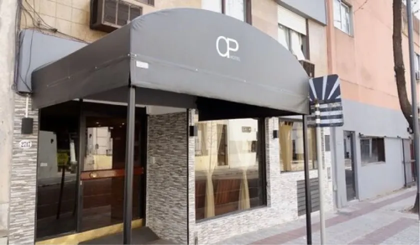 Once Plaza Hotel - Image 1