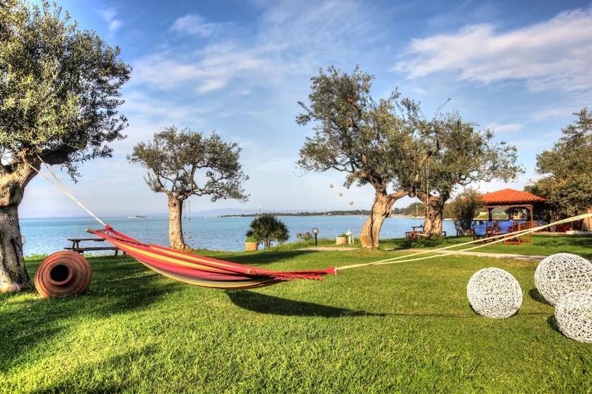 Anna Karra Studios & Apartments - Image 1