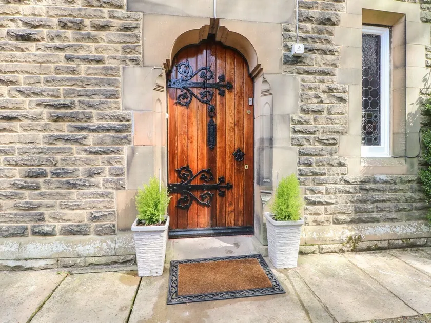 Beechwood House - Image 1