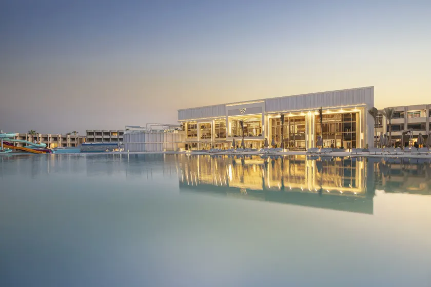 V Hotel Sharm El Sheikh - Image 1