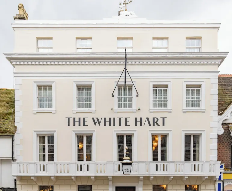 The White Hart - A Heartwood Inn - Image 1