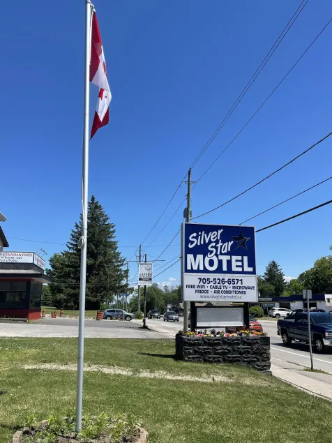 Silverstar Motel - Image 1