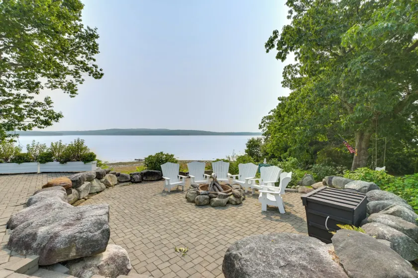 Oceanfront Mid-coast Maine Home w/ Private Beach! - Image 1