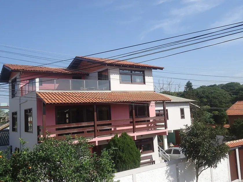 Santinho Hostel - Image 1