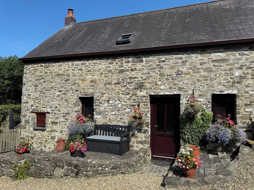 Nanternis Farm - Image 1