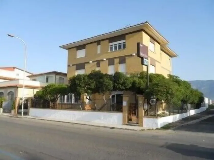 Hotel San Carlo - Image 1