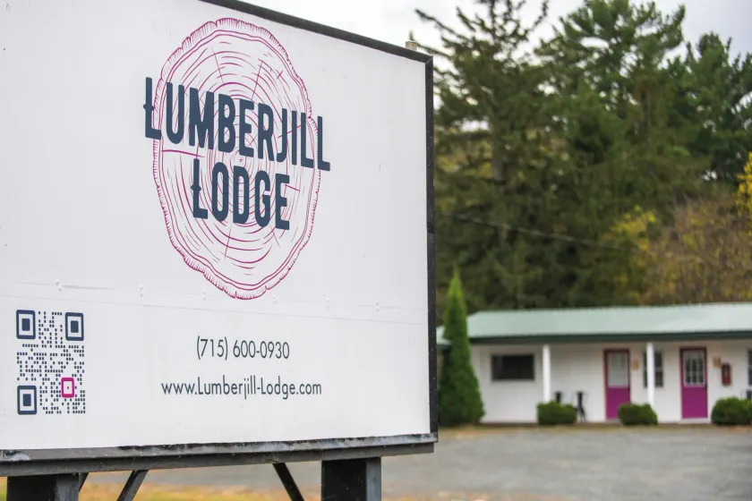 Lumber Jill Lodge - Image 1
