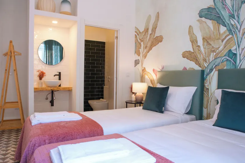 Succeed Campo Pequeno Suites - Image 1