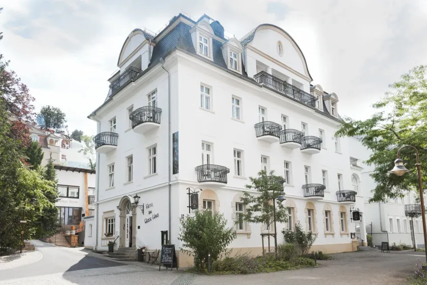 Hotel Weisses Haus - Image 1