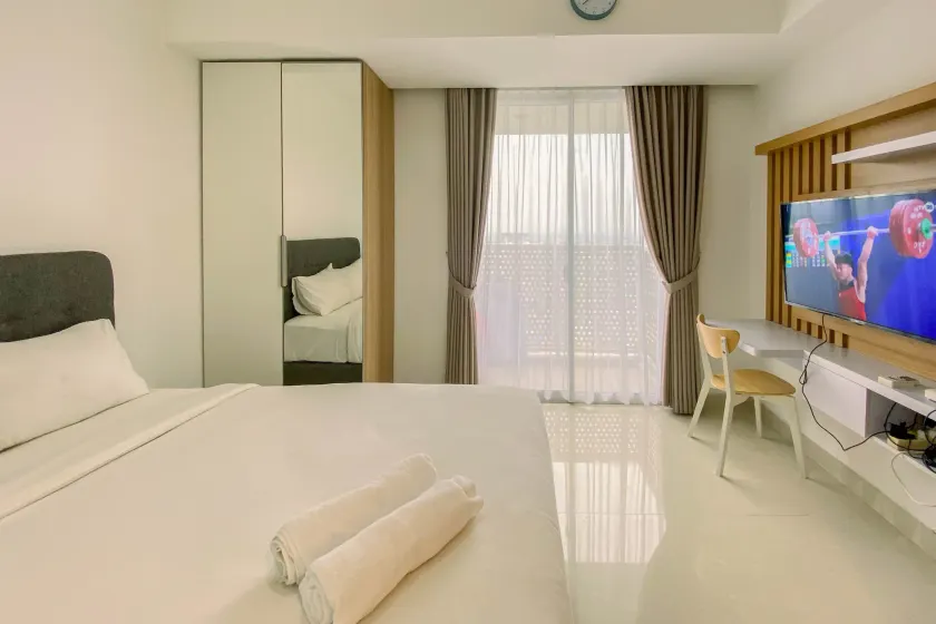 Cozy Studio Room At West Vista Apartment - Image 1
