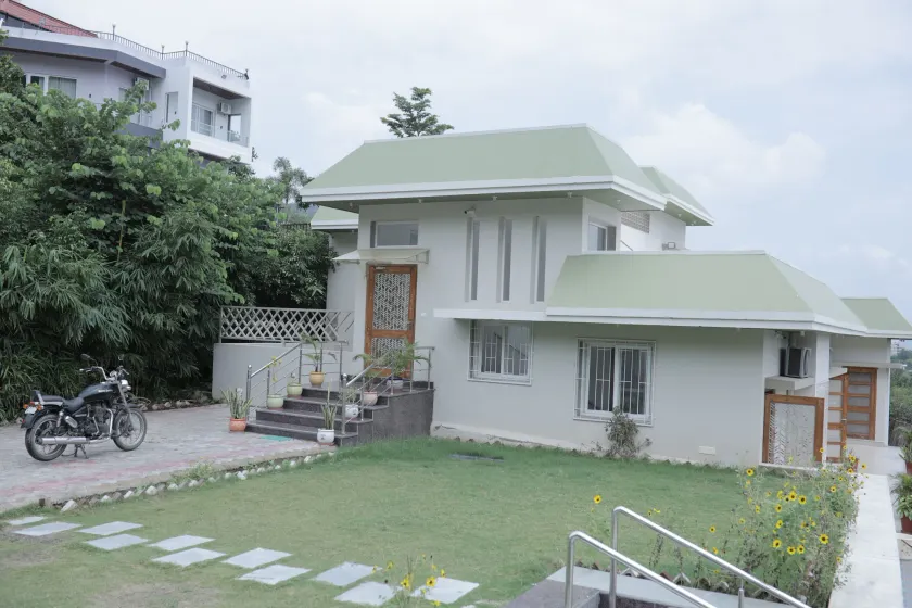 Olive Green Villa by Singh Home Stay - Inngangsparti