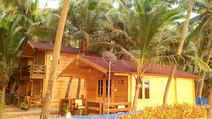Samant Beach Resort - Image 1