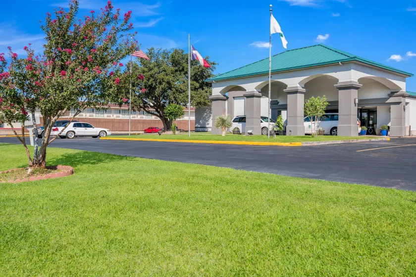 Quality Inn Sweetwater I-20 - Image 1