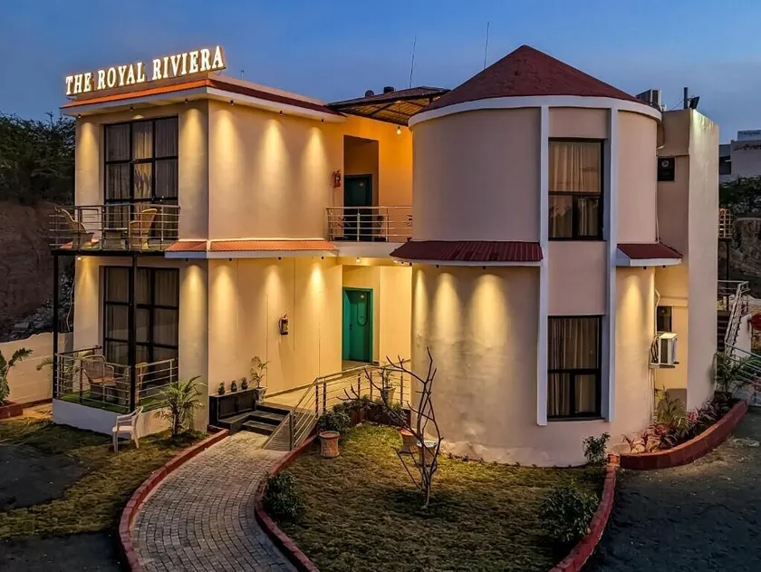 The Royal Riviera Resort & stay - Image 1