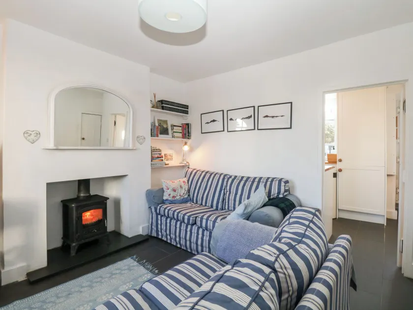 Burnside Cottage - Image 1
