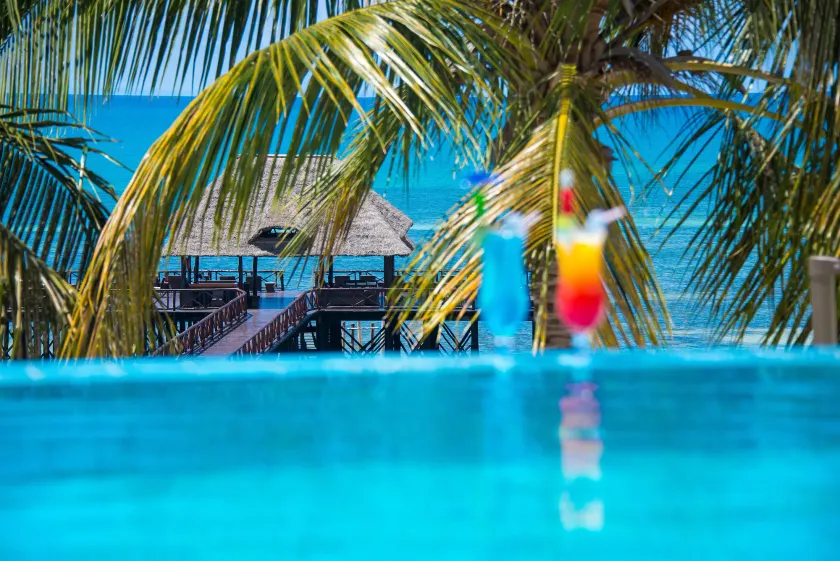 Sea Cliff Resort & Spa - Image 1