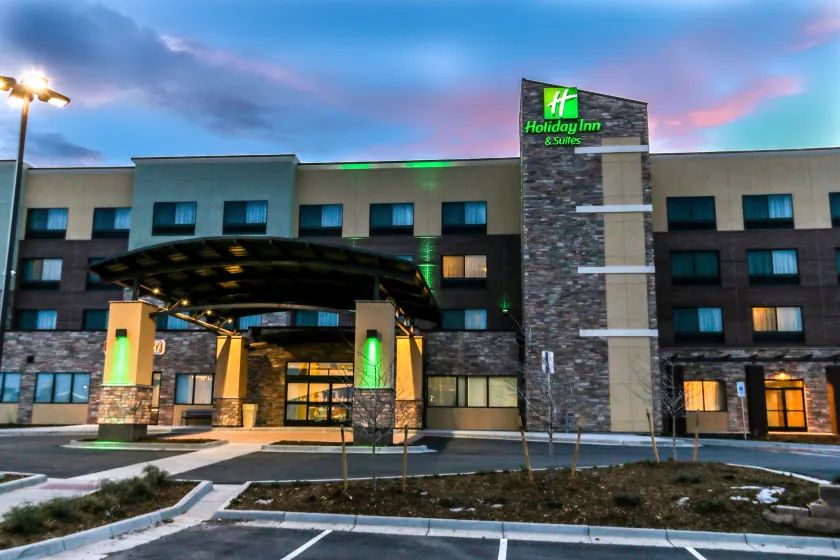Holiday Inn & Suites Denver Tech Center-Centennial by IHG - Image 1