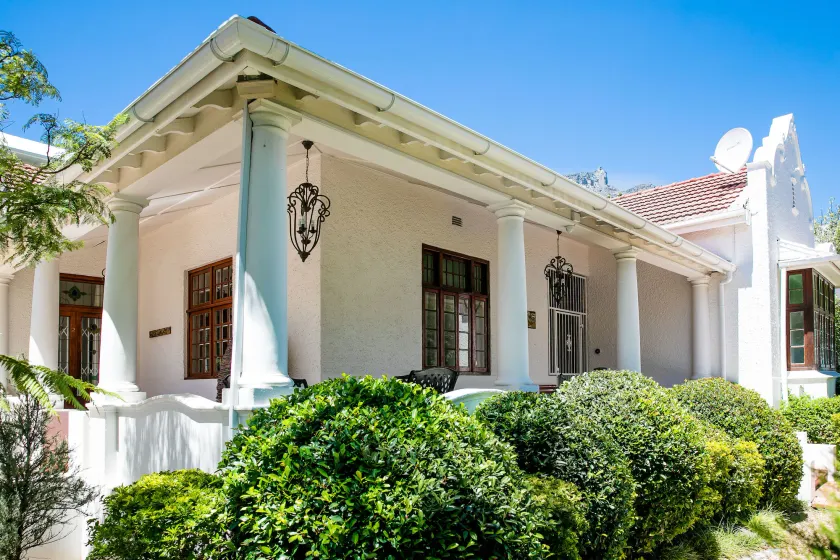 5 Camp Street Guesthouse & Self-catering - Image 1