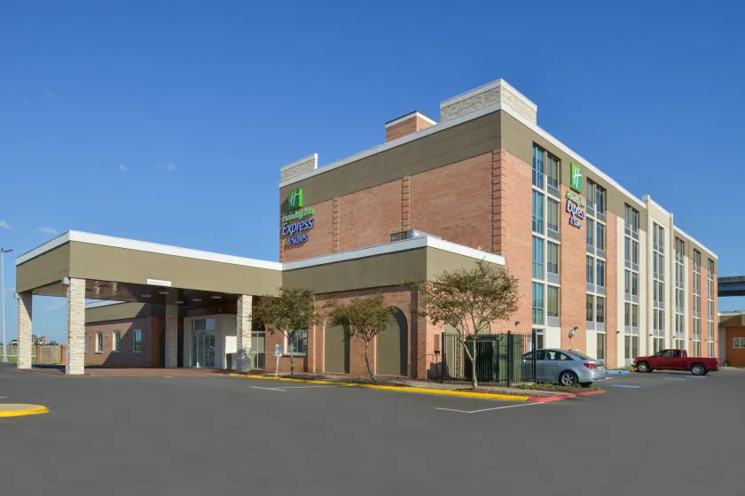 Holiday Inn Express & Suites - Shreveport - Downtown by IHG - Image 1