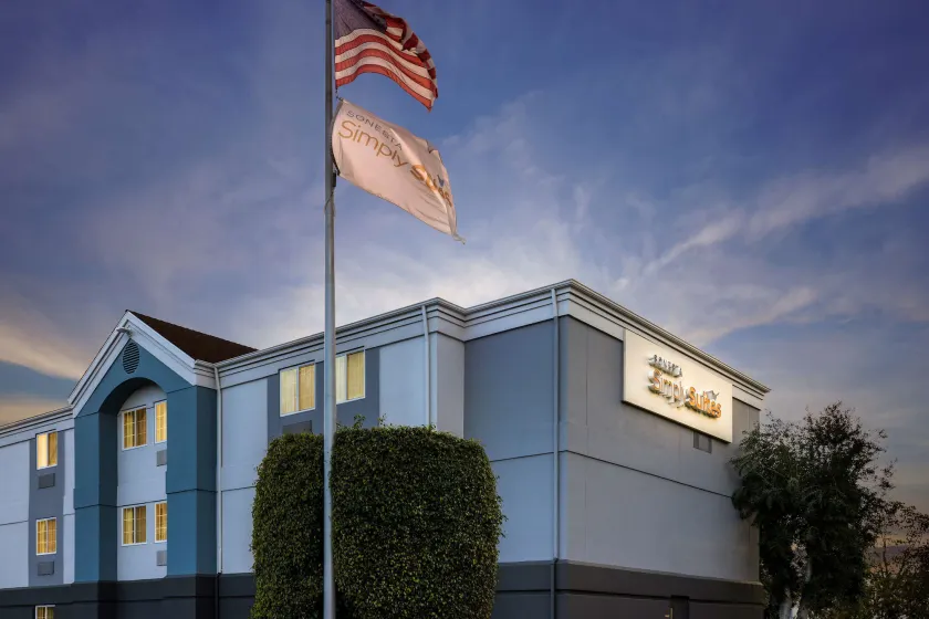 Sonesta Simply Suites Irvine East Foothill - Image 1