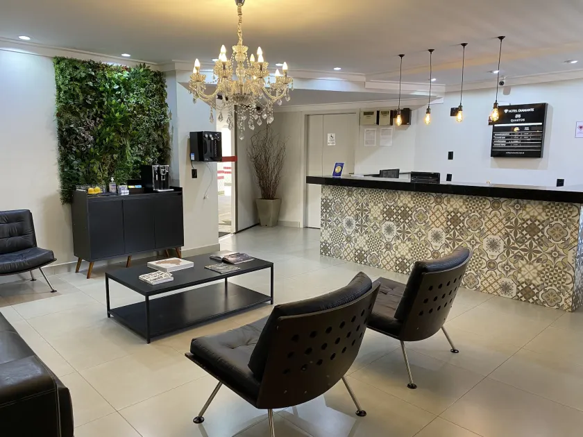 Hotel Diamante - Image 1