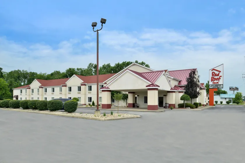Red Roof Inn Sandusky - Milan - Image 1