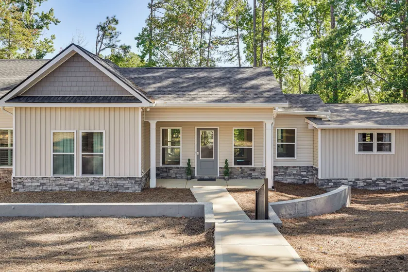 Clark's Hill Lake Retreat! Waterfront Home w/ Dock - Image 1