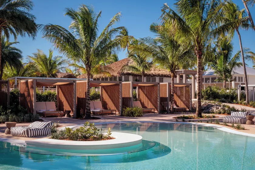 Islander Resort - Image 1