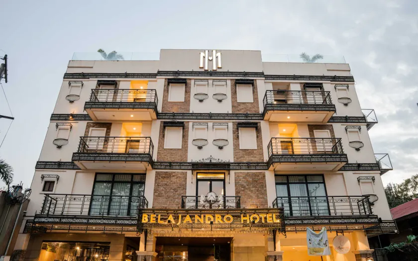 Sunday Belajandro Hotel - Image 1
