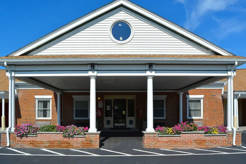 Quality Inn Raynham - Taunton - Image 1